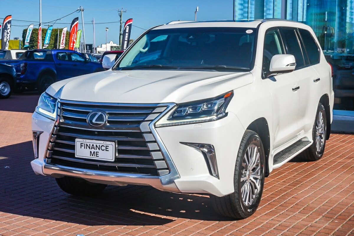 Lexus Lx image 4