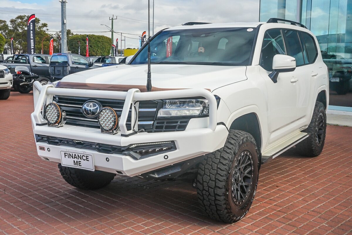 Toyota Landcruiser image 4
