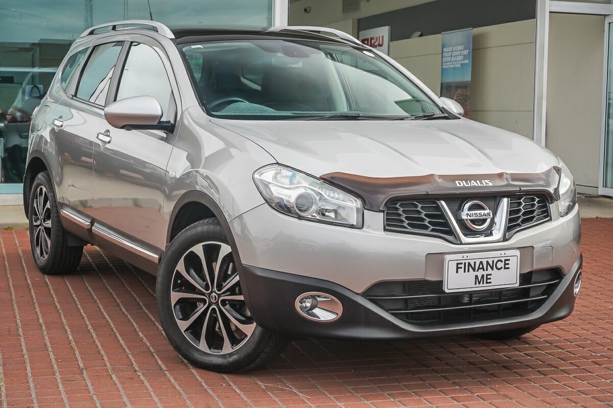 Nissan Dualis image 1