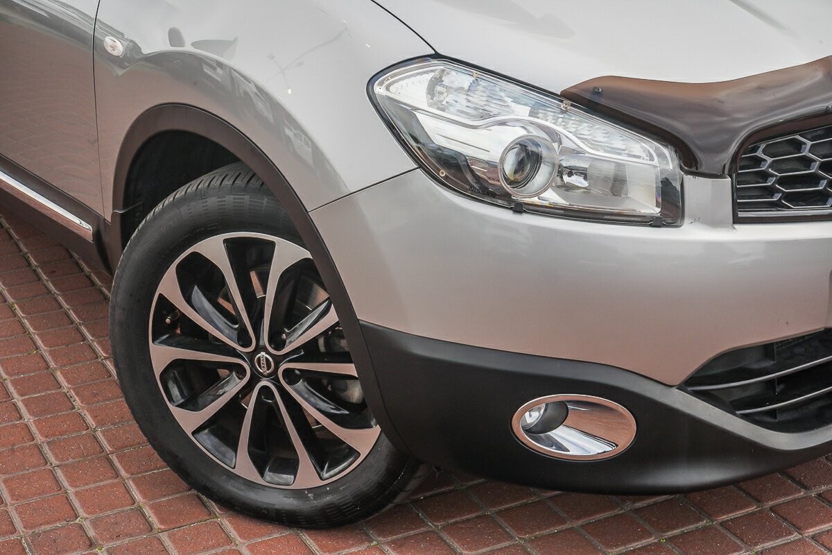 Nissan Dualis image 2