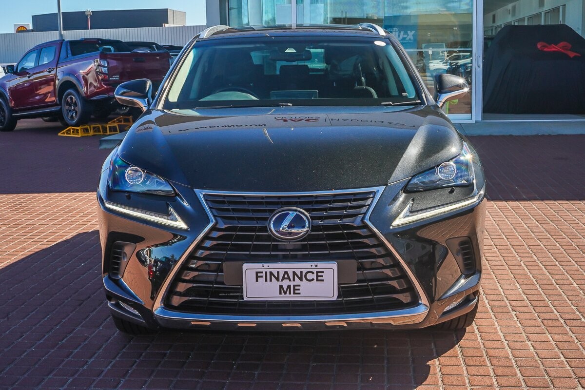 Lexus Nx image 3