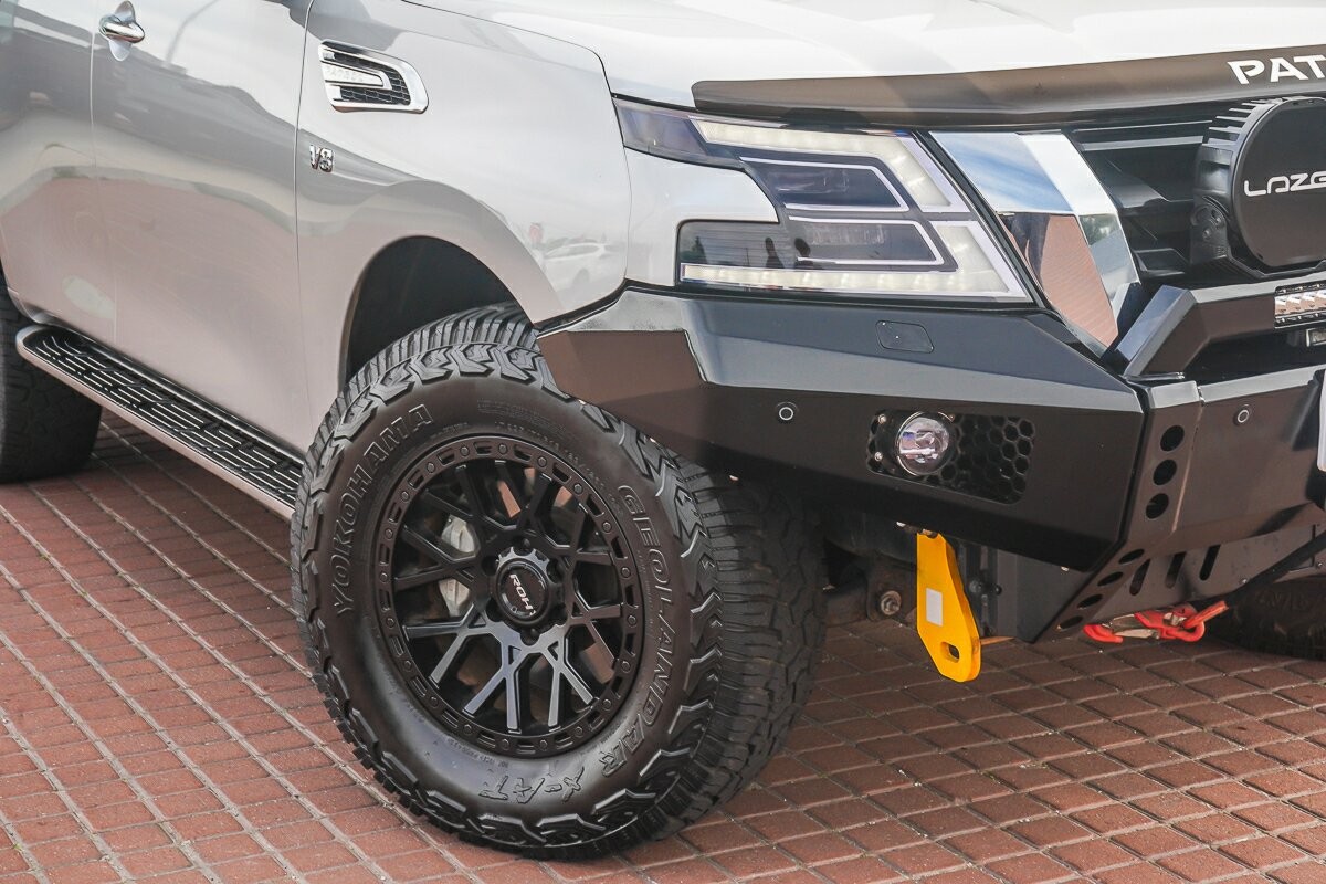 Nissan Patrol image 2