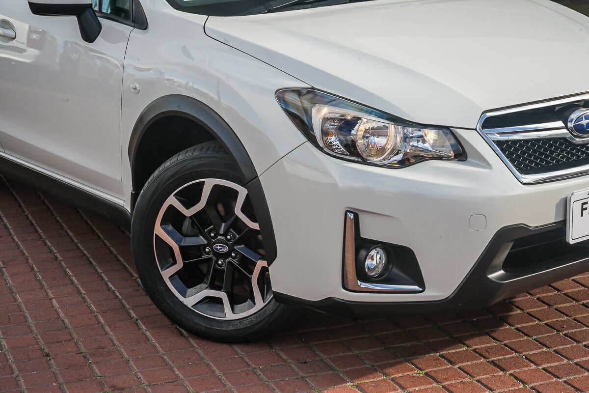 Subaru Xv image 2