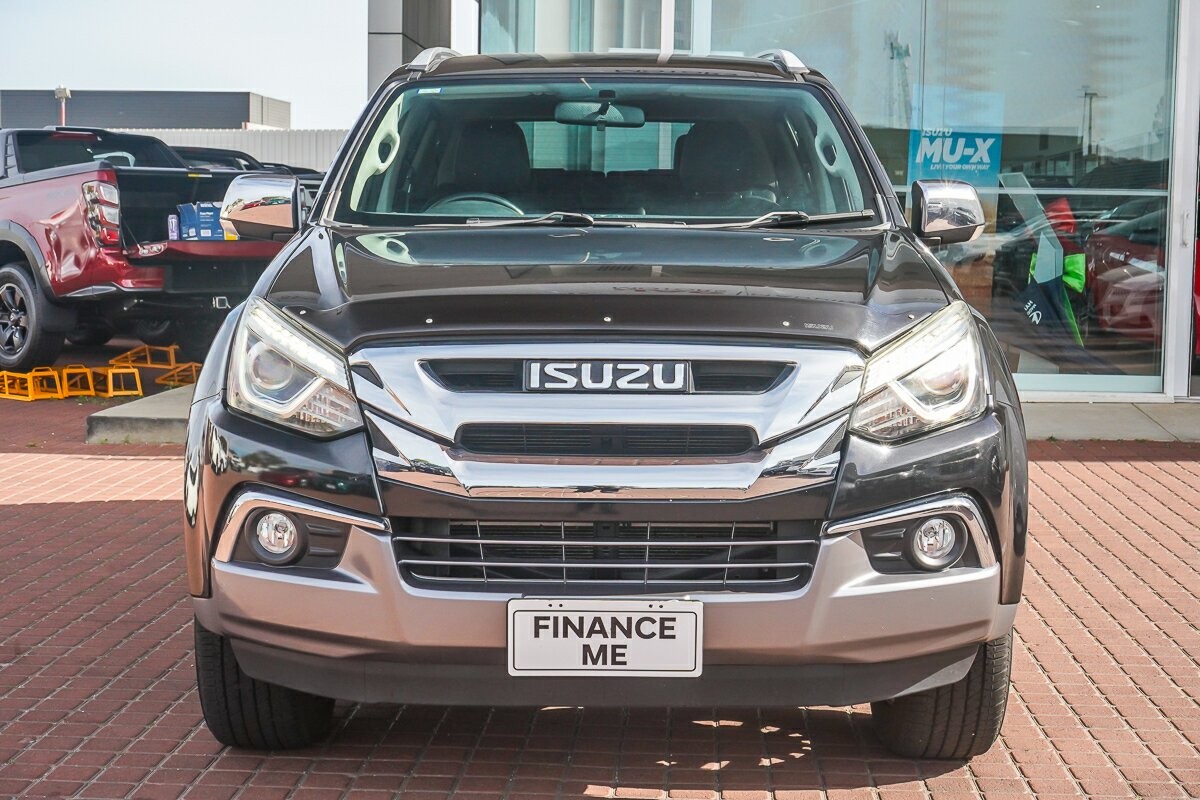Isuzu Mu-x image 3