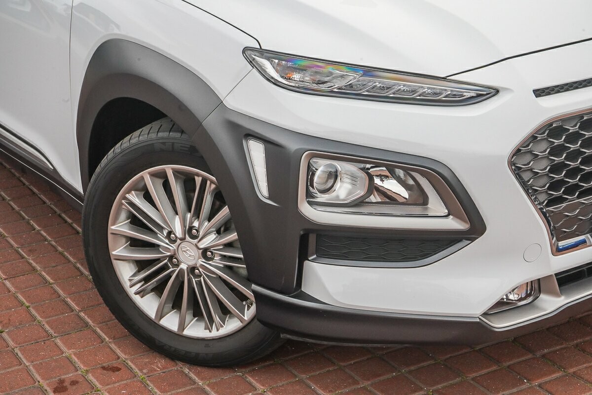 Hyundai Kona image 2