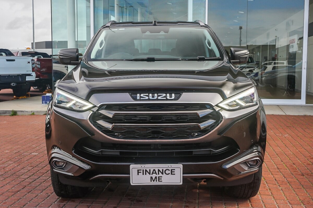 Isuzu Mu-x image 3
