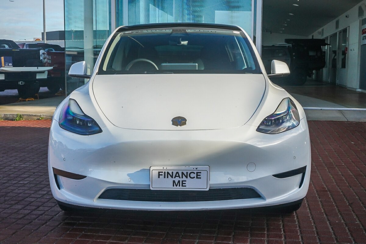 Tesla Model Y image 3