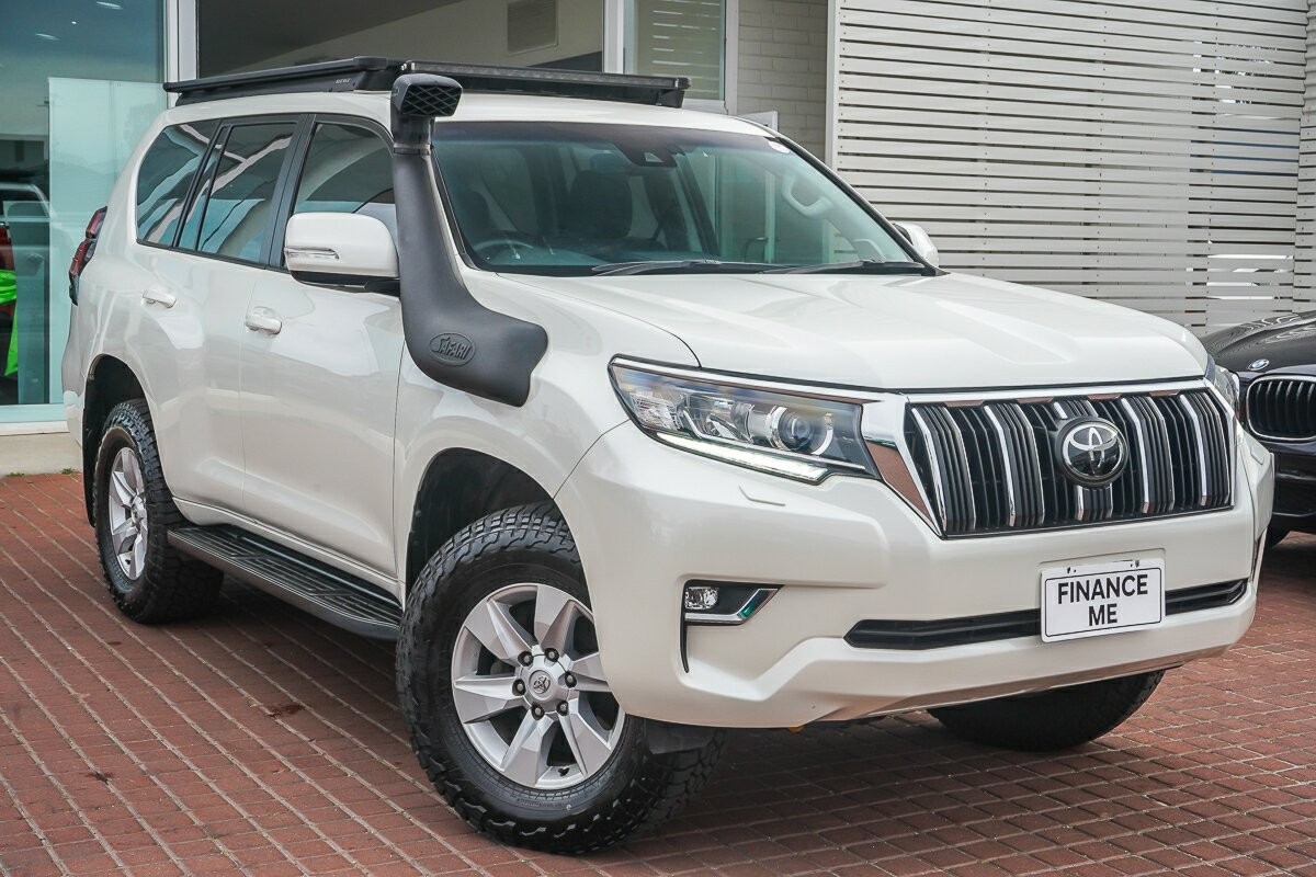 Toyota Landcruiser Prado image 1