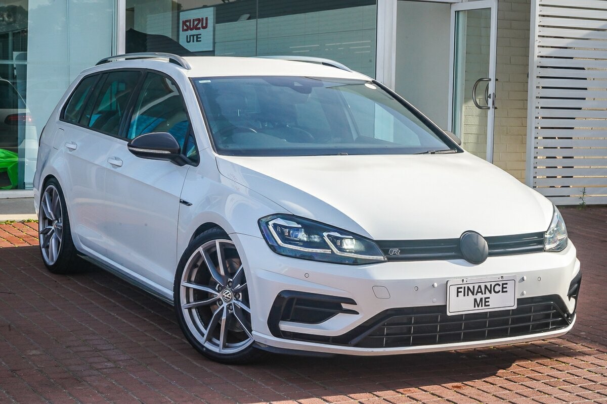 Volkswagen Golf image 1