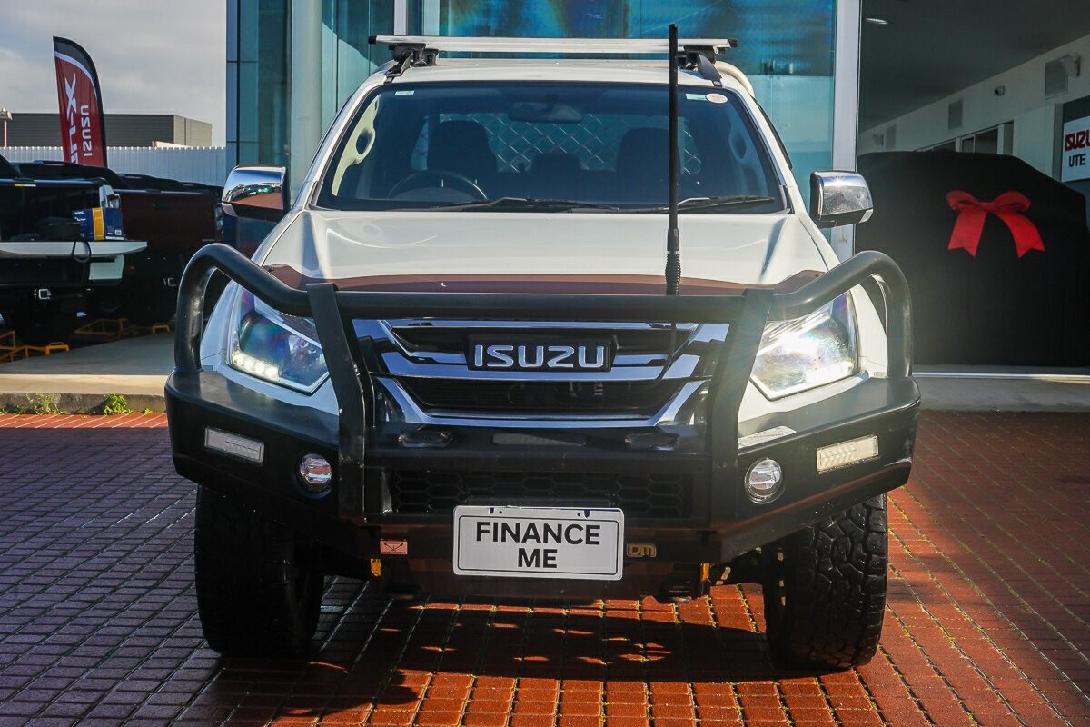 Isuzu D-max image 3