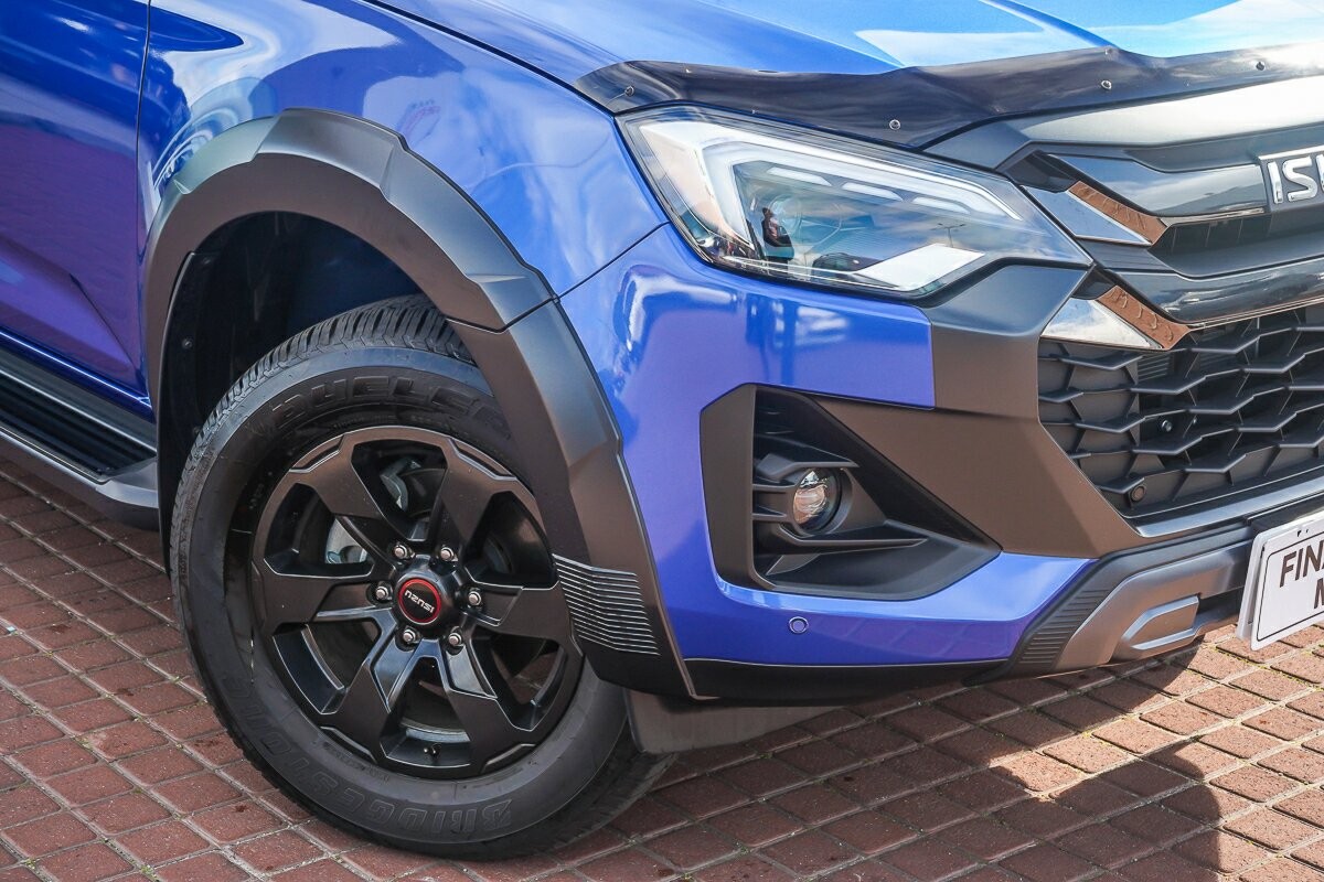 Isuzu D-max image 2