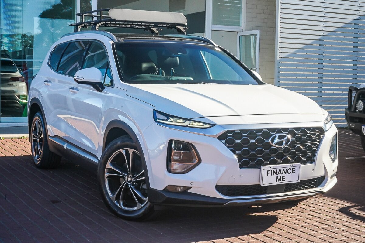 Hyundai Santa Fe image 1