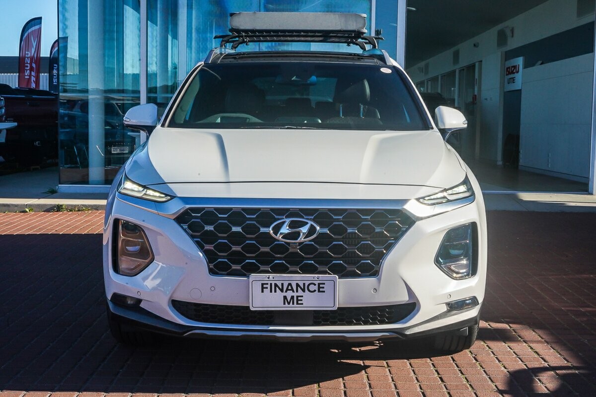 Hyundai Santa Fe image 3