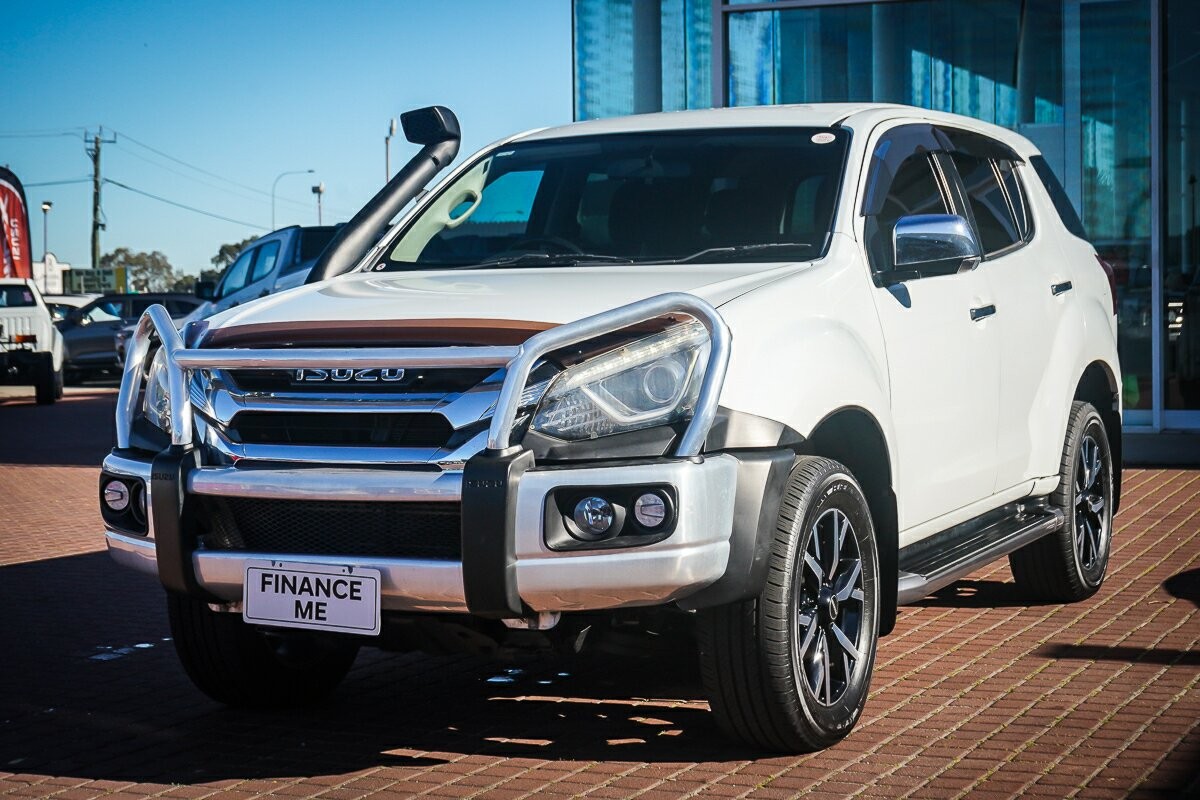 Isuzu Mu-x image 4