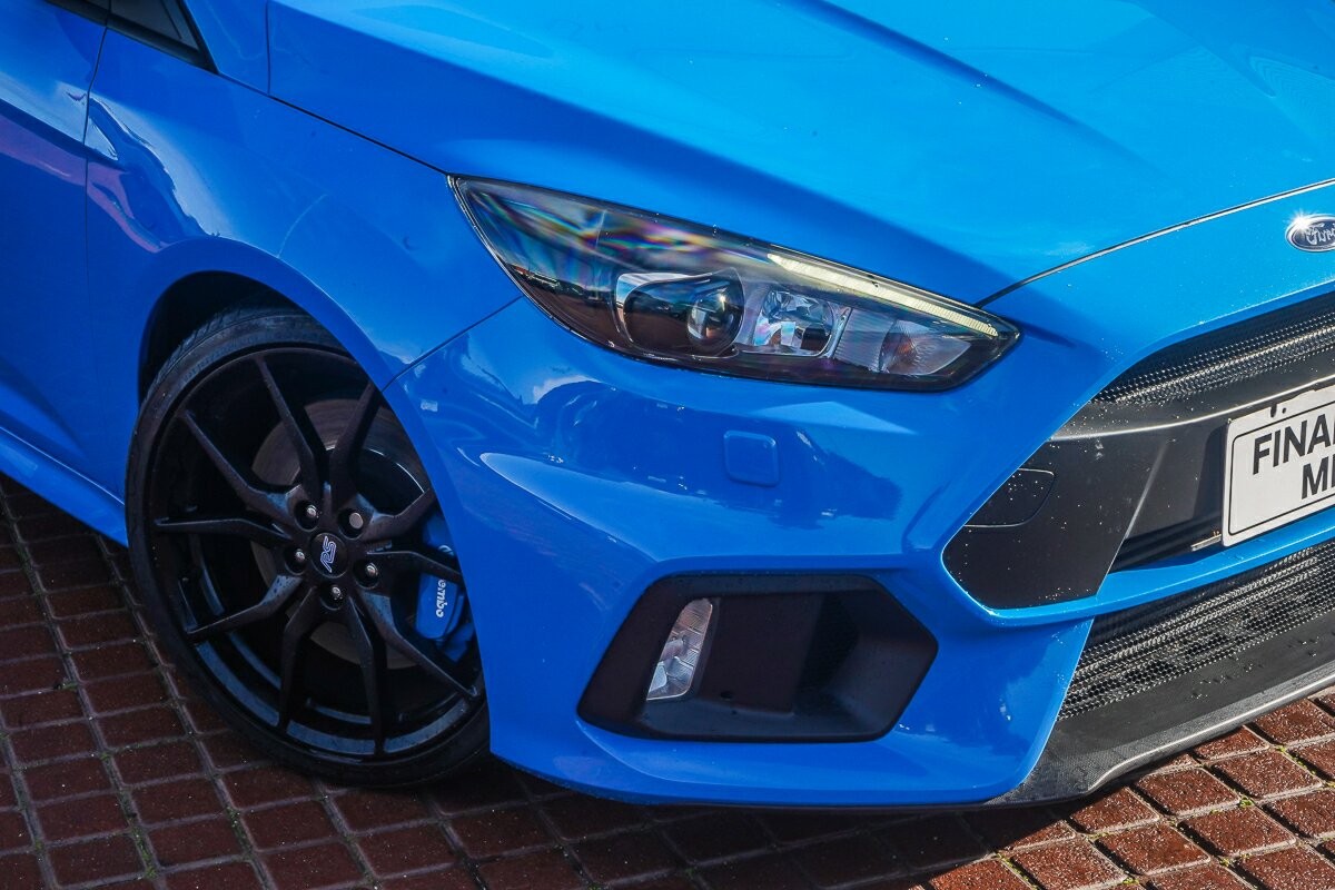 Ford Focus image 2