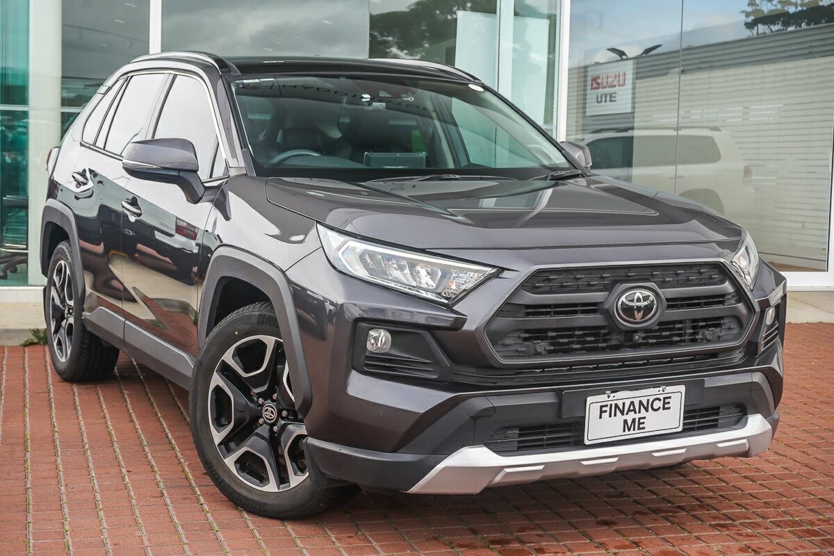 Toyota Rav4 image 1