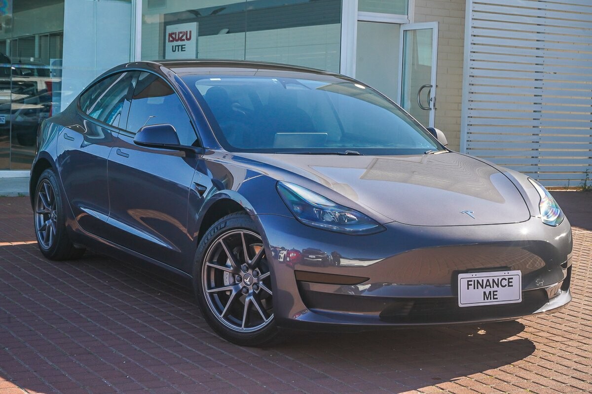 Tesla Model 3 image 1