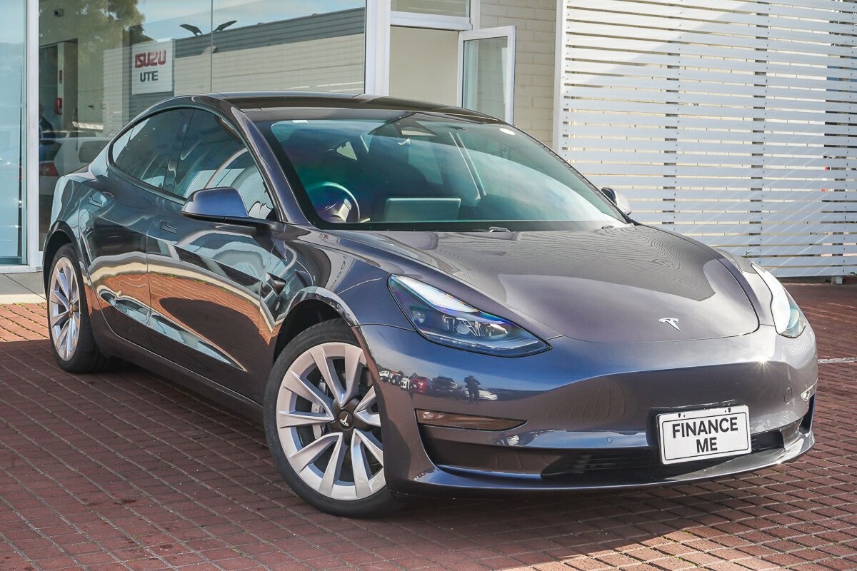 Tesla Model 3 image 1