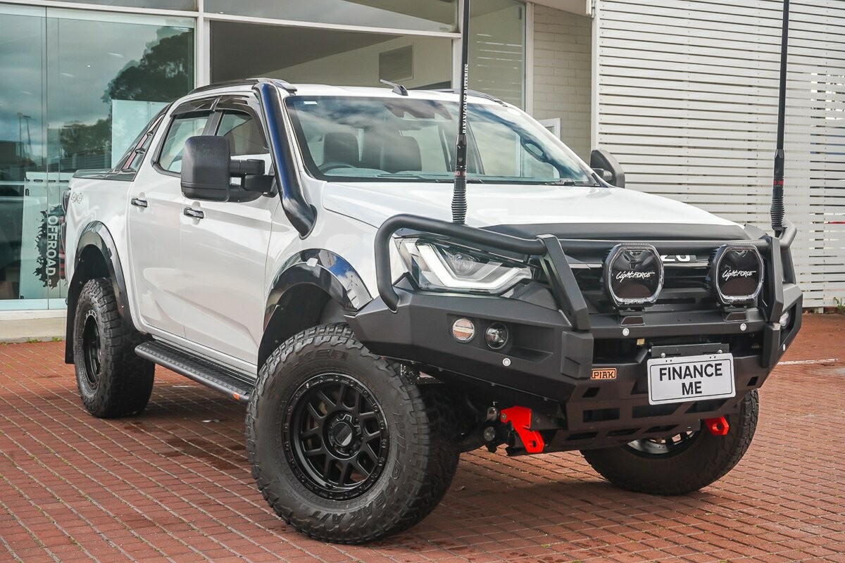 Isuzu D-max image 1