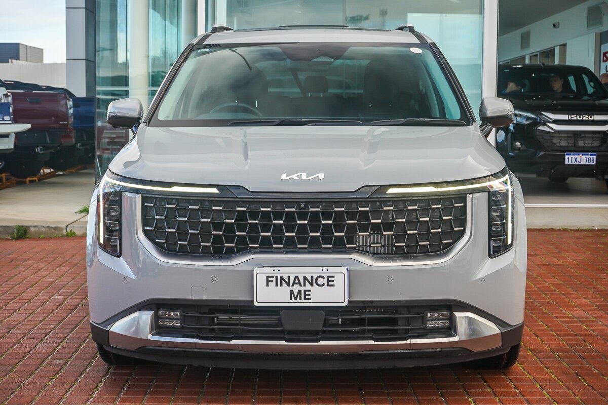 Kia Carnival image 3