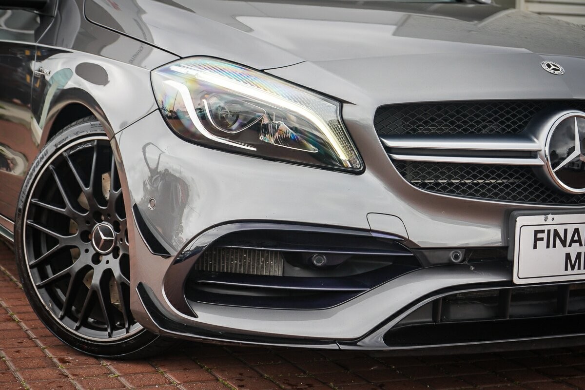 Mercedes Benz A-class image 2