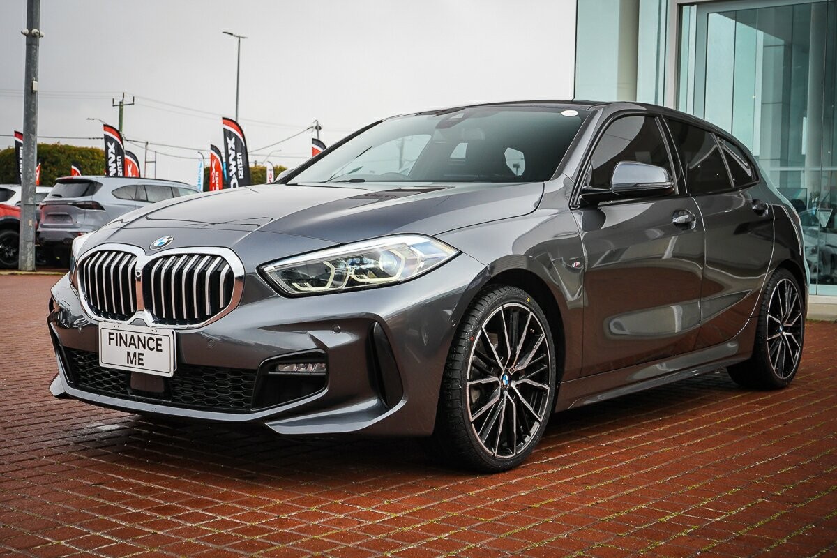 BMW 1 Series image 4