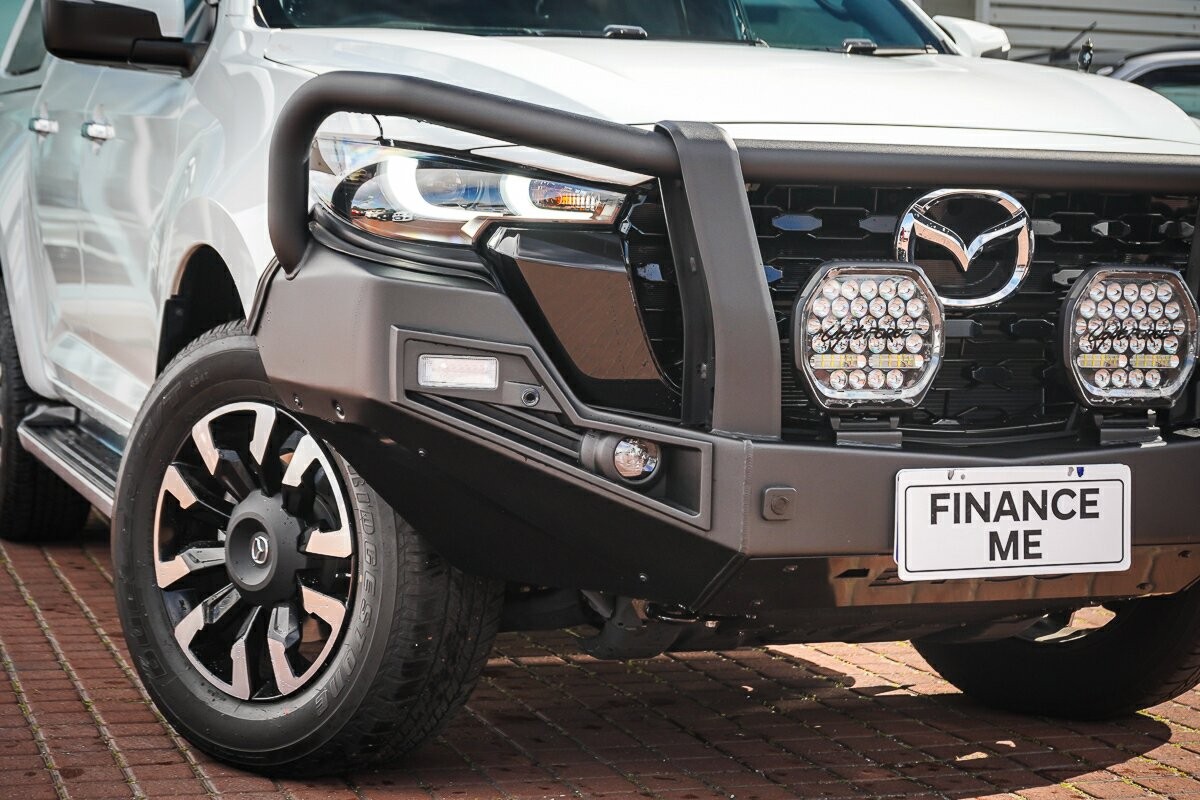 Mazda Bt-50 image 2
