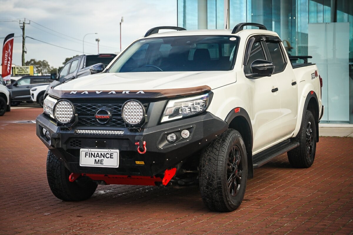 Nissan Navara image 4