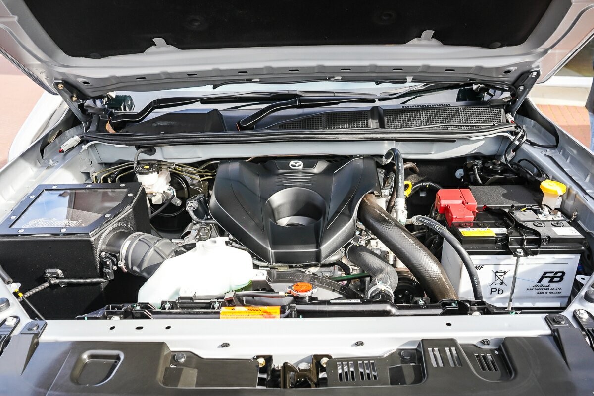 Mazda Bt-50 image 4