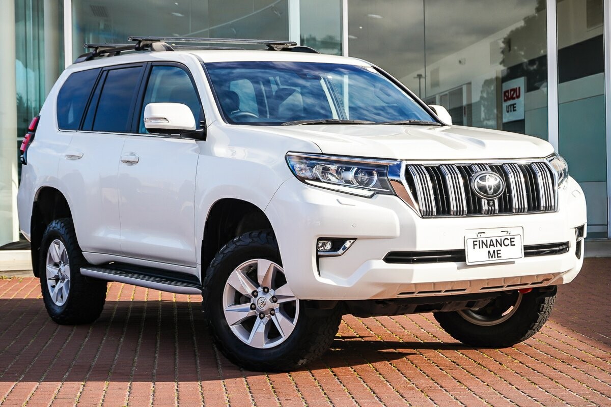 Toyota Landcruiser Prado image 1
