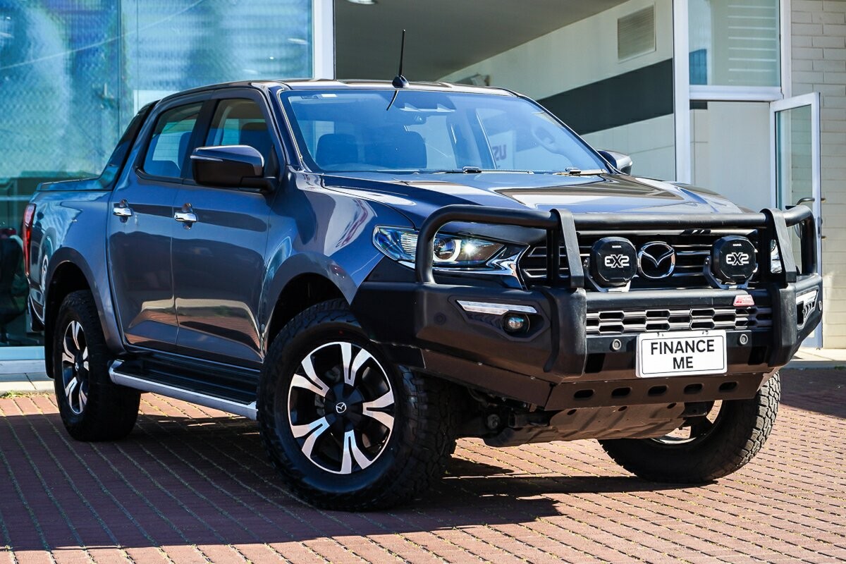 Mazda Bt-50 image 1