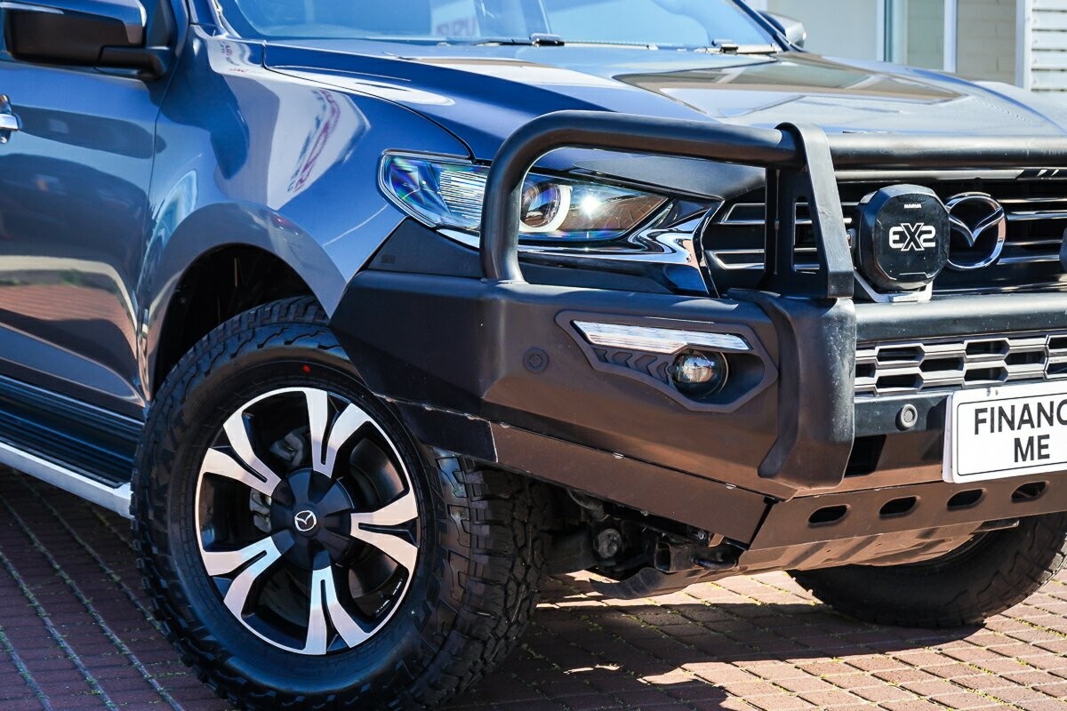 Mazda Bt-50 image 2