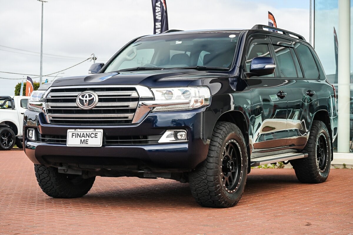 Toyota Landcruiser image 4