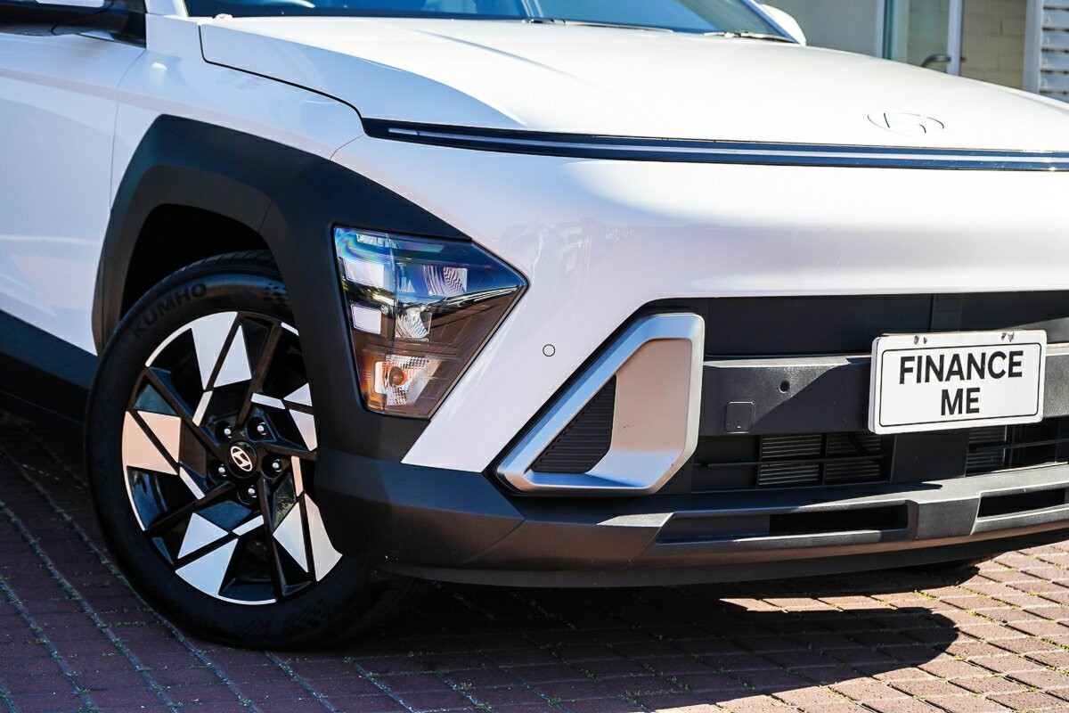 Hyundai Kona image 2