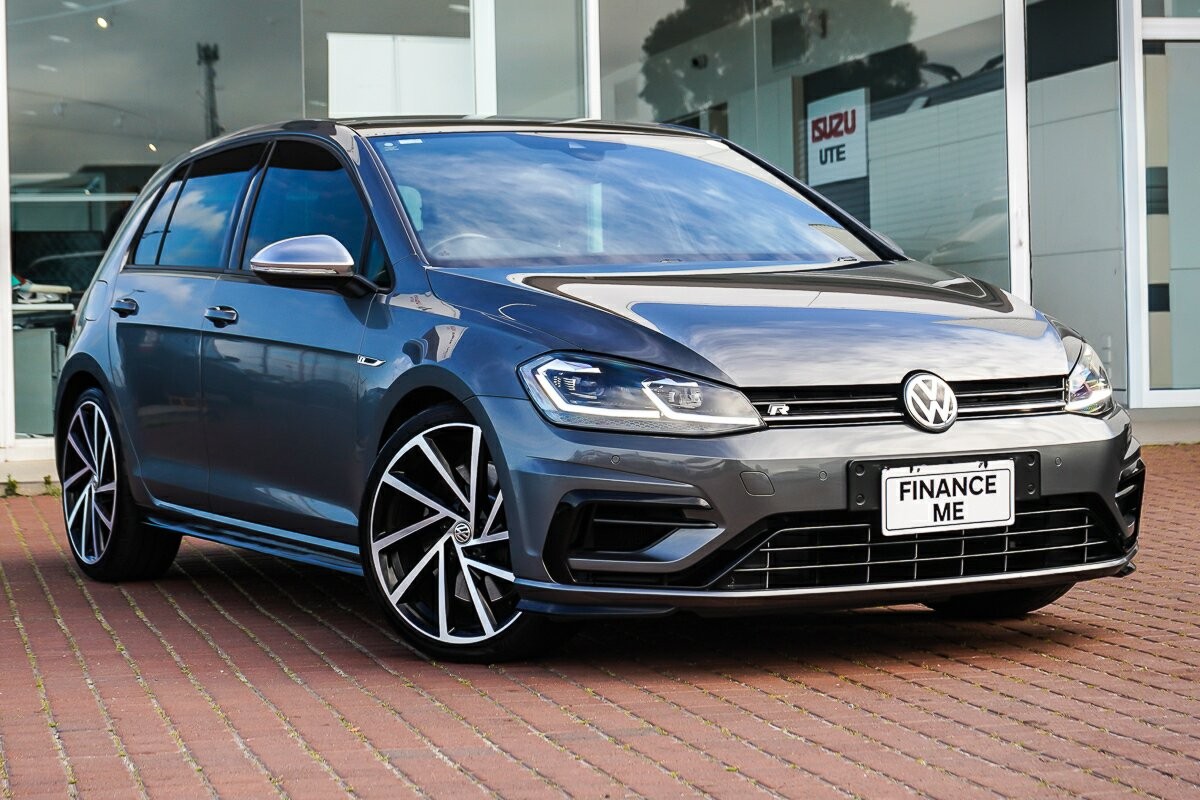 Volkswagen Golf image 1