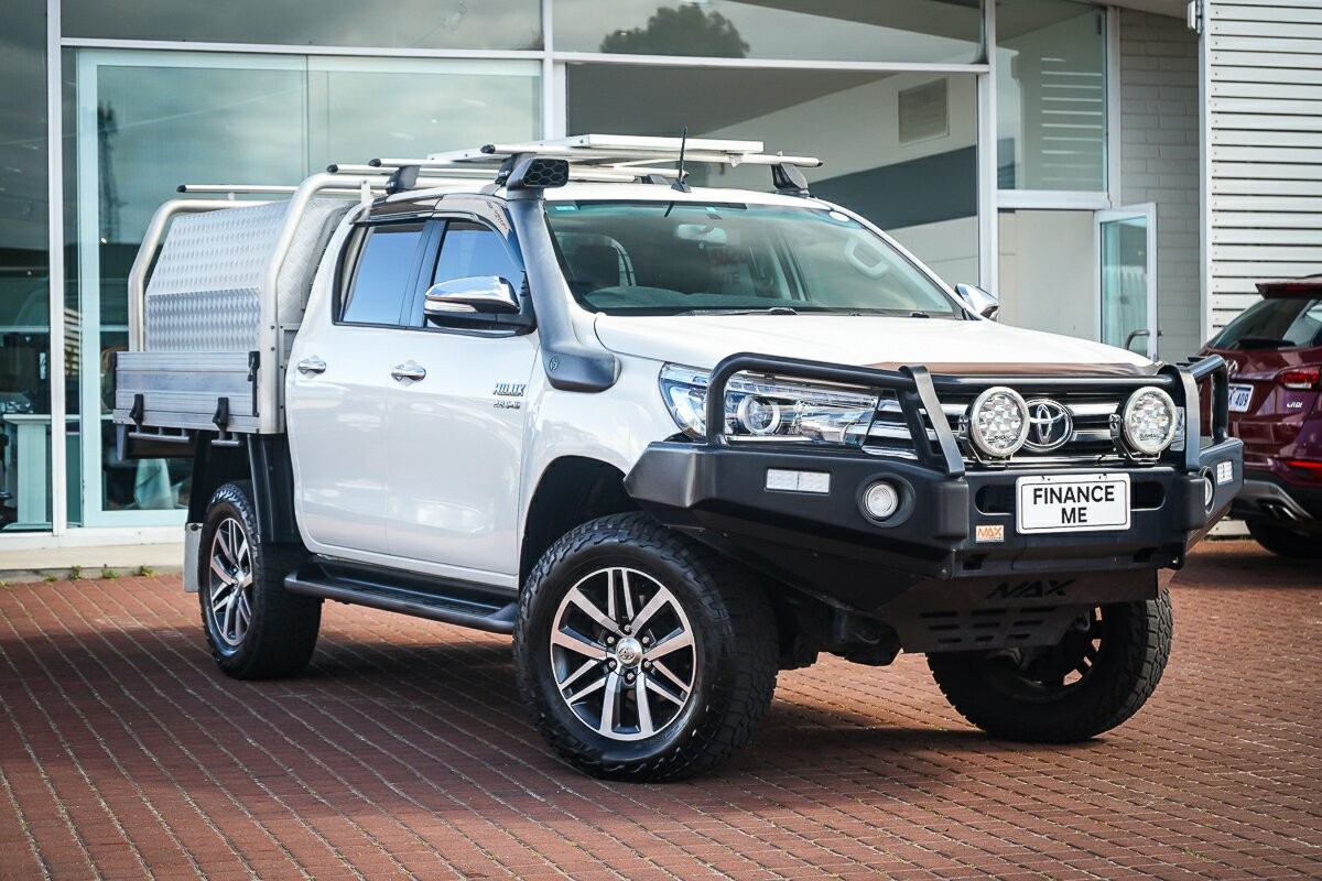 Toyota Hilux image 1