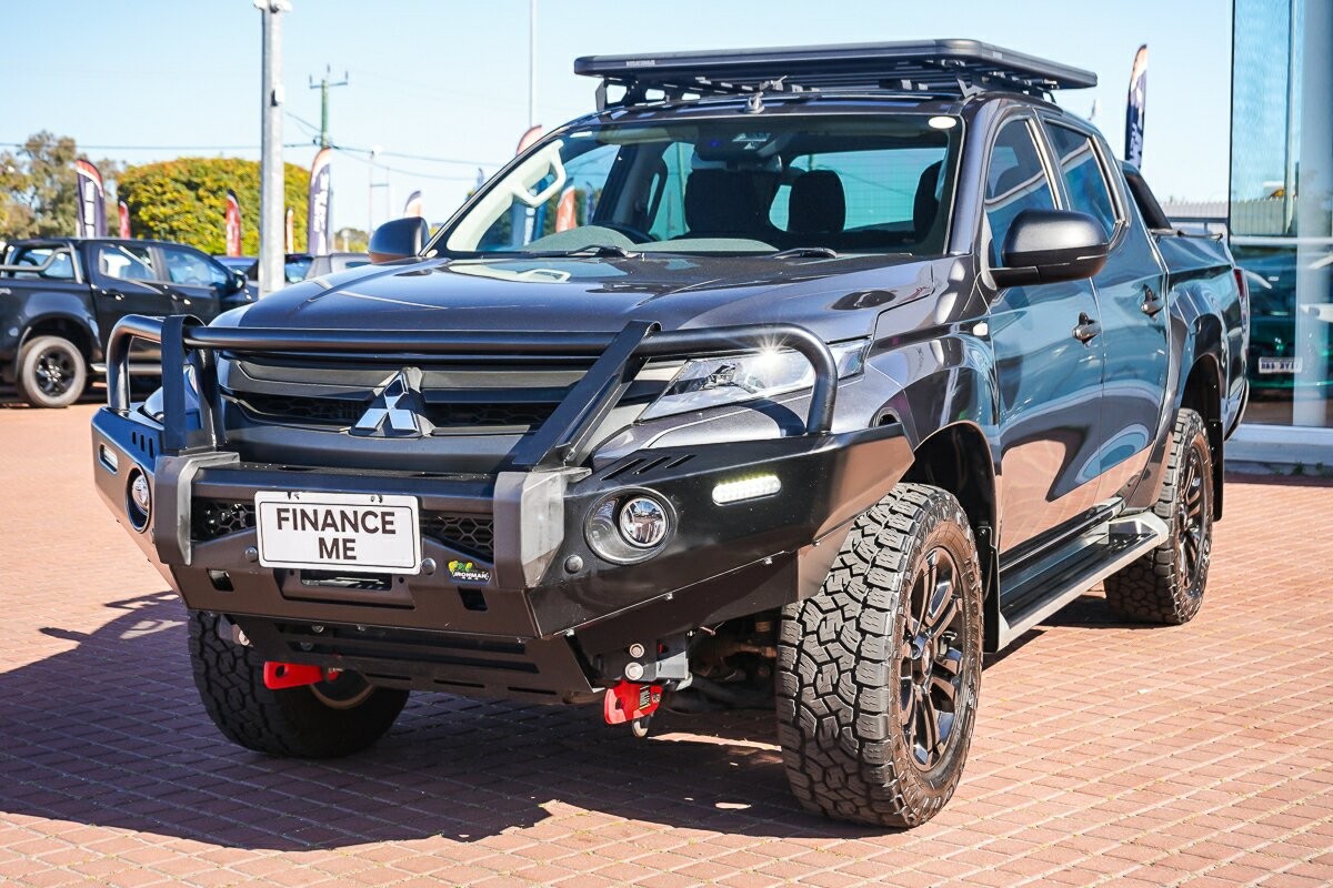 Mitsubishi Triton image 4