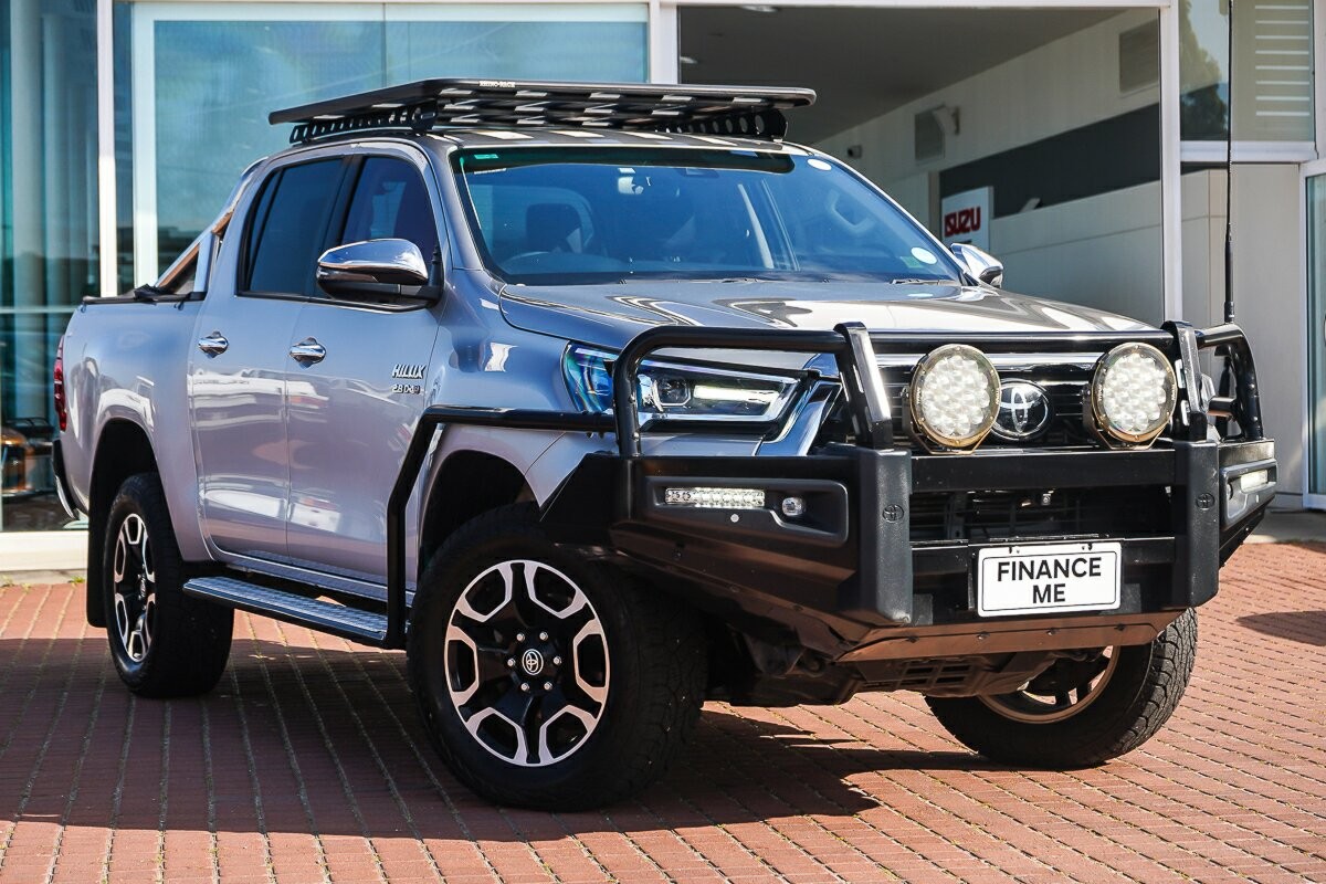 Toyota Hilux image 1