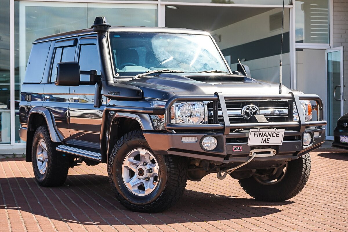 Toyota Landcruiser image 1