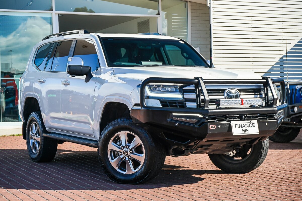 Toyota Landcruiser image 1