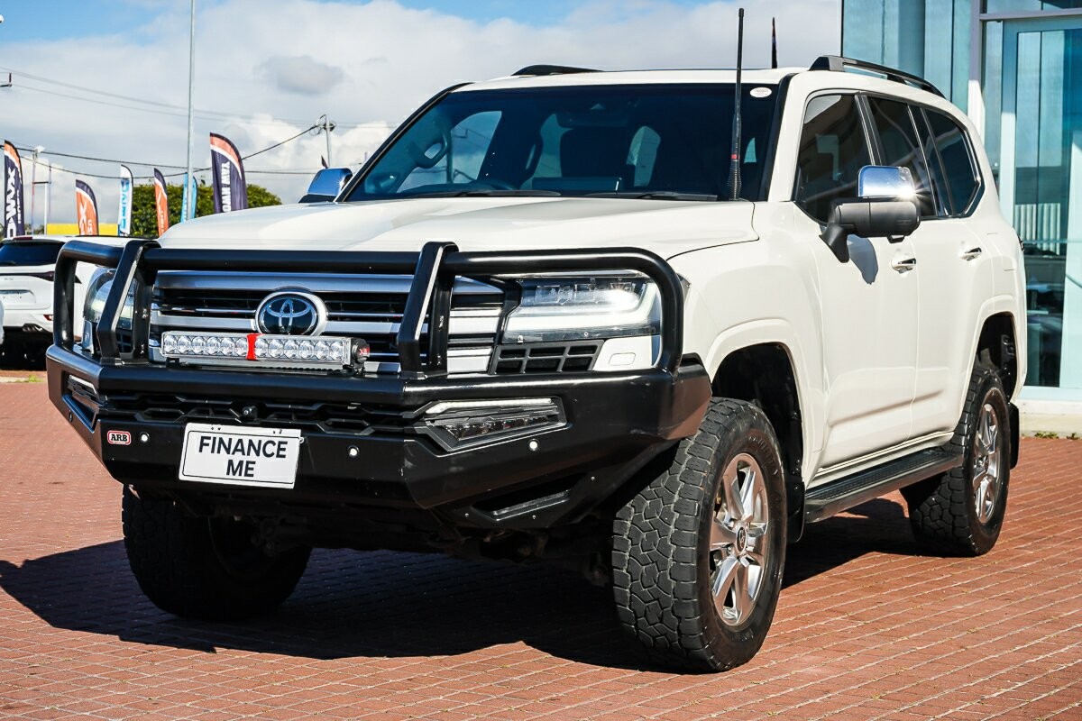 Toyota Landcruiser image 4