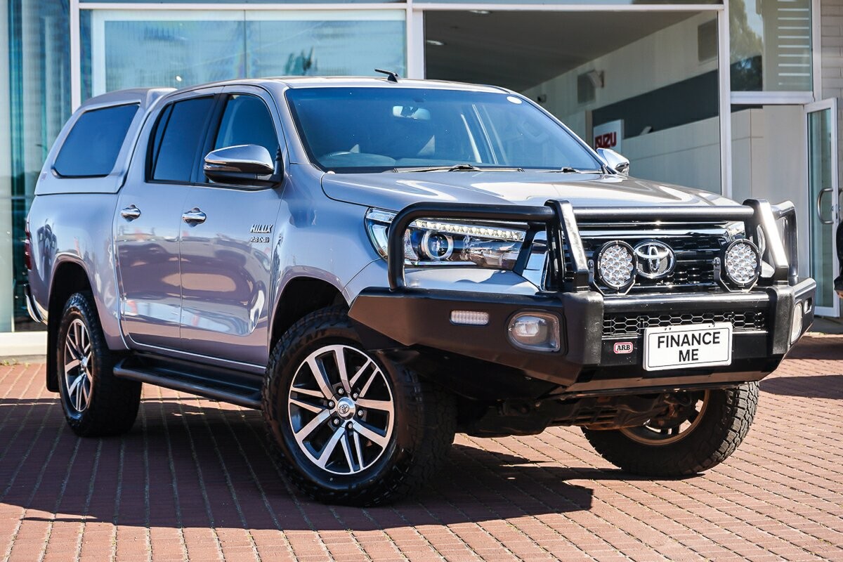 Toyota Hilux image 1