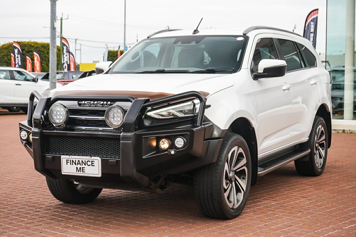 Isuzu Mu-x image 4