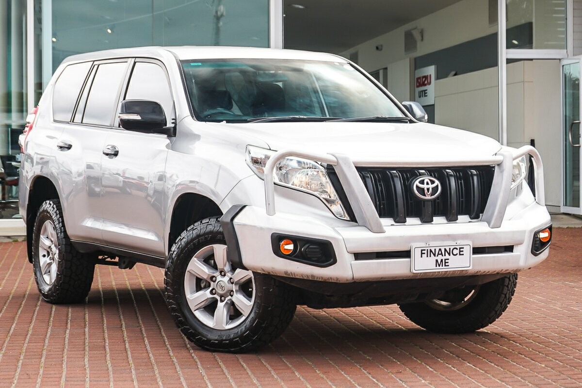 Toyota Landcruiser Prado image 1