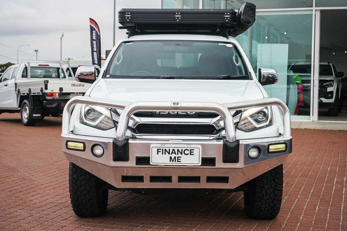 Isuzu Mu-x image 3