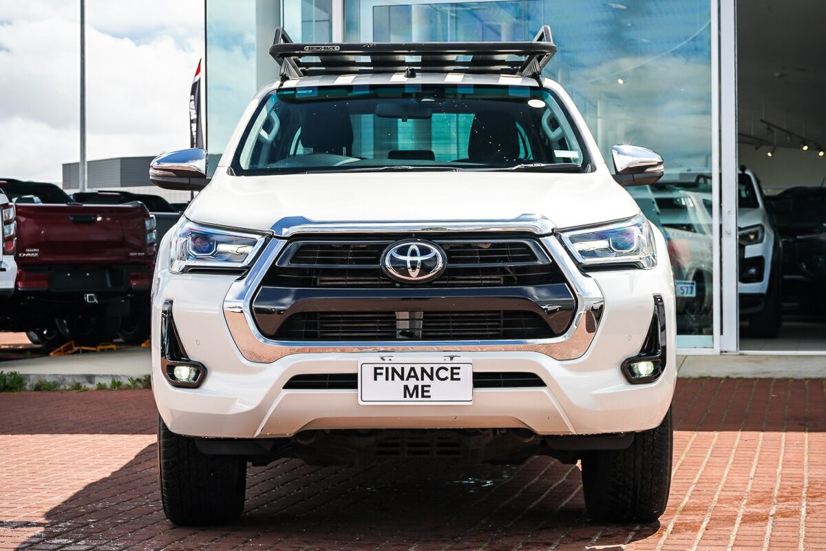 Toyota Hilux image 3