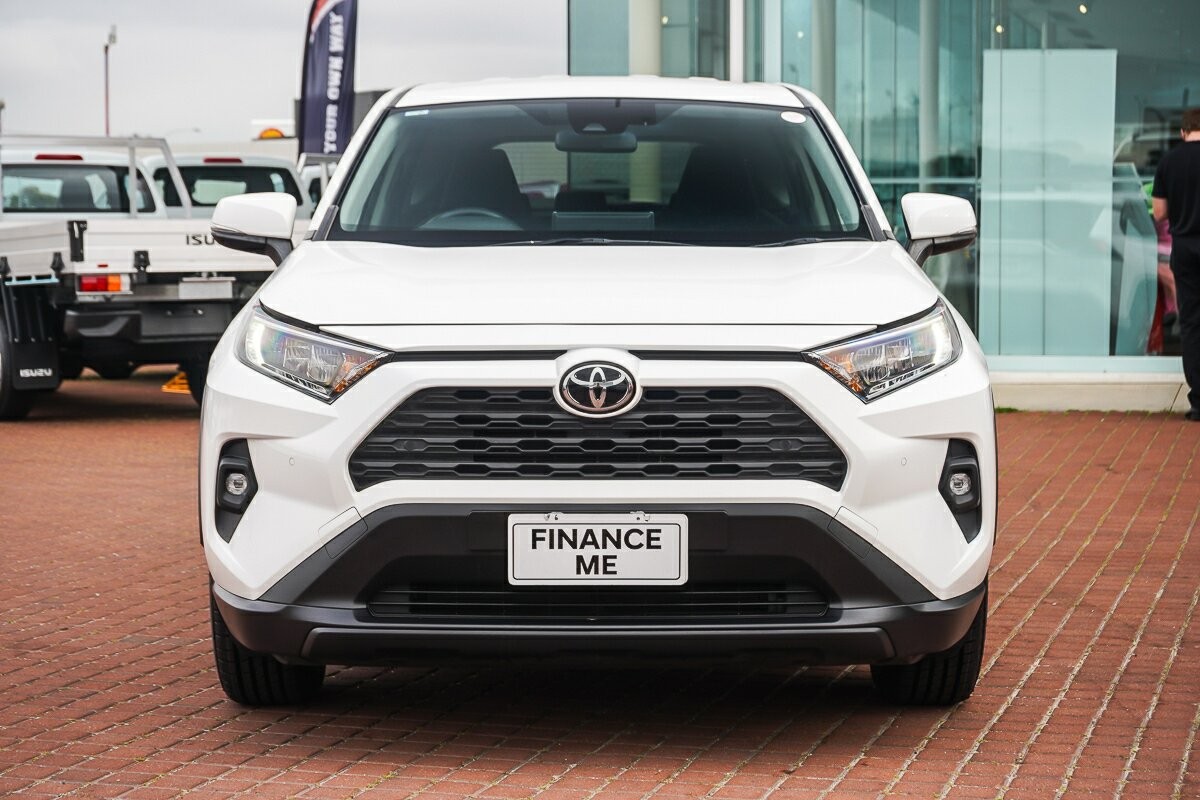 Toyota Rav4 image 3