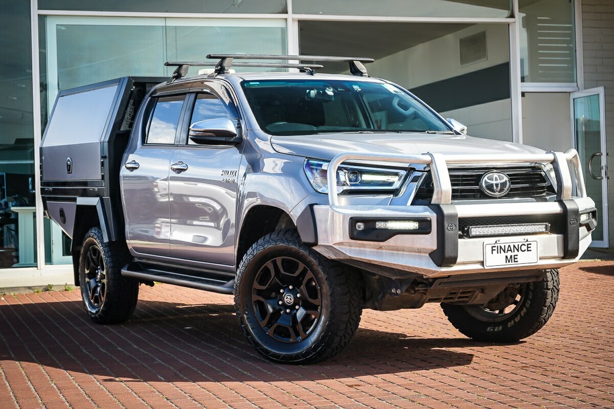Toyota Hilux image 1