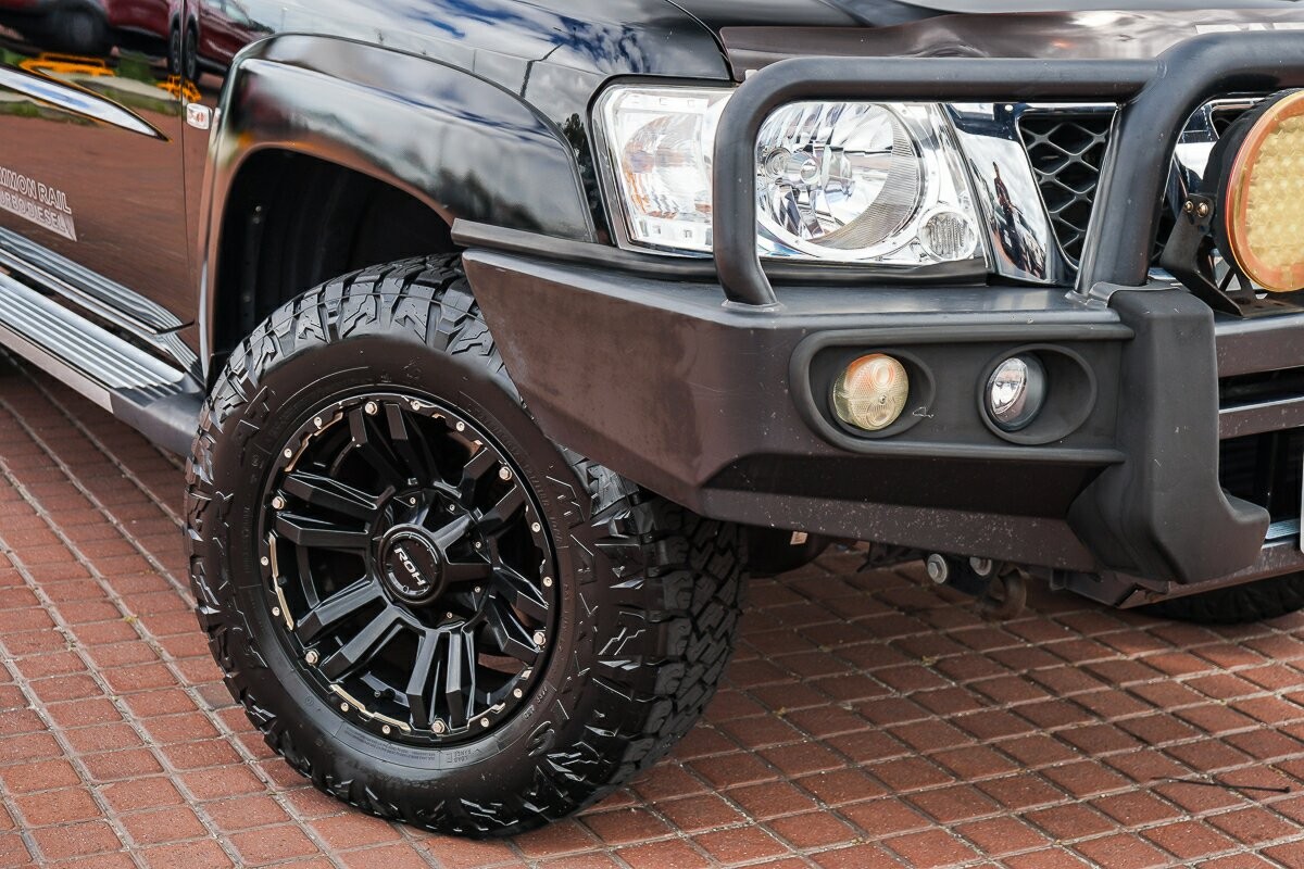Nissan Patrol image 2