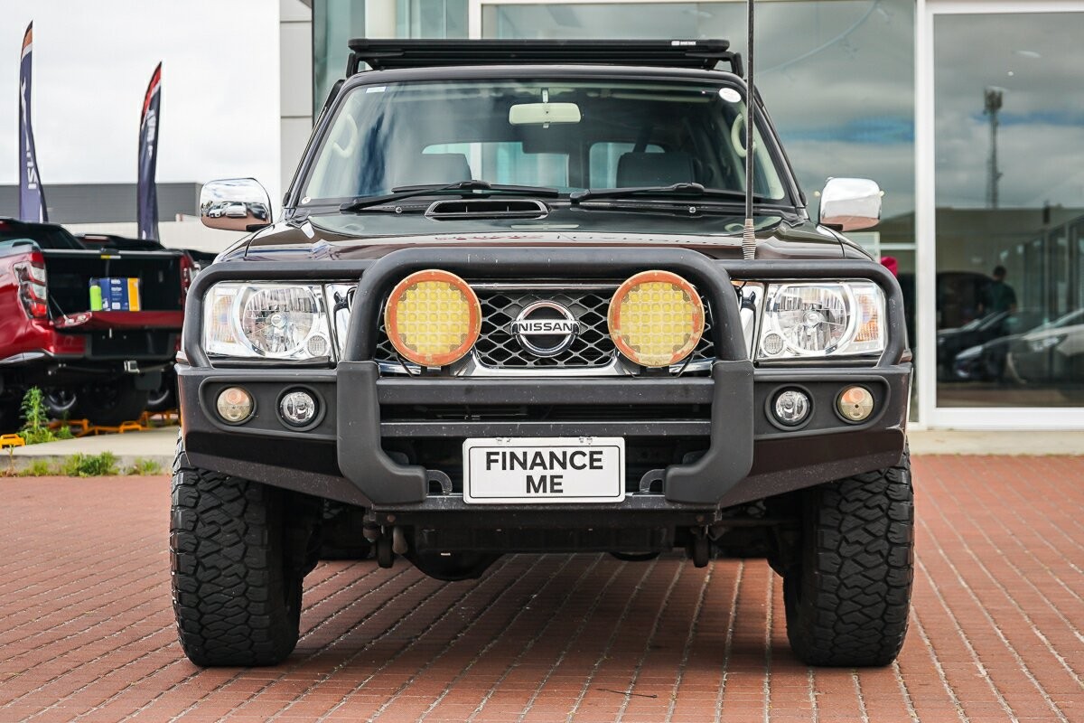 Nissan Patrol image 3
